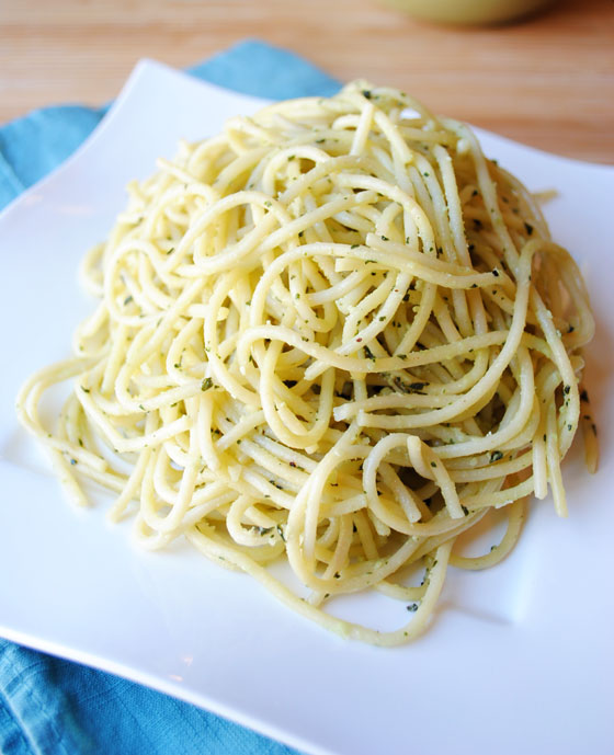 Spaghetti with Creamy Basil Pesto